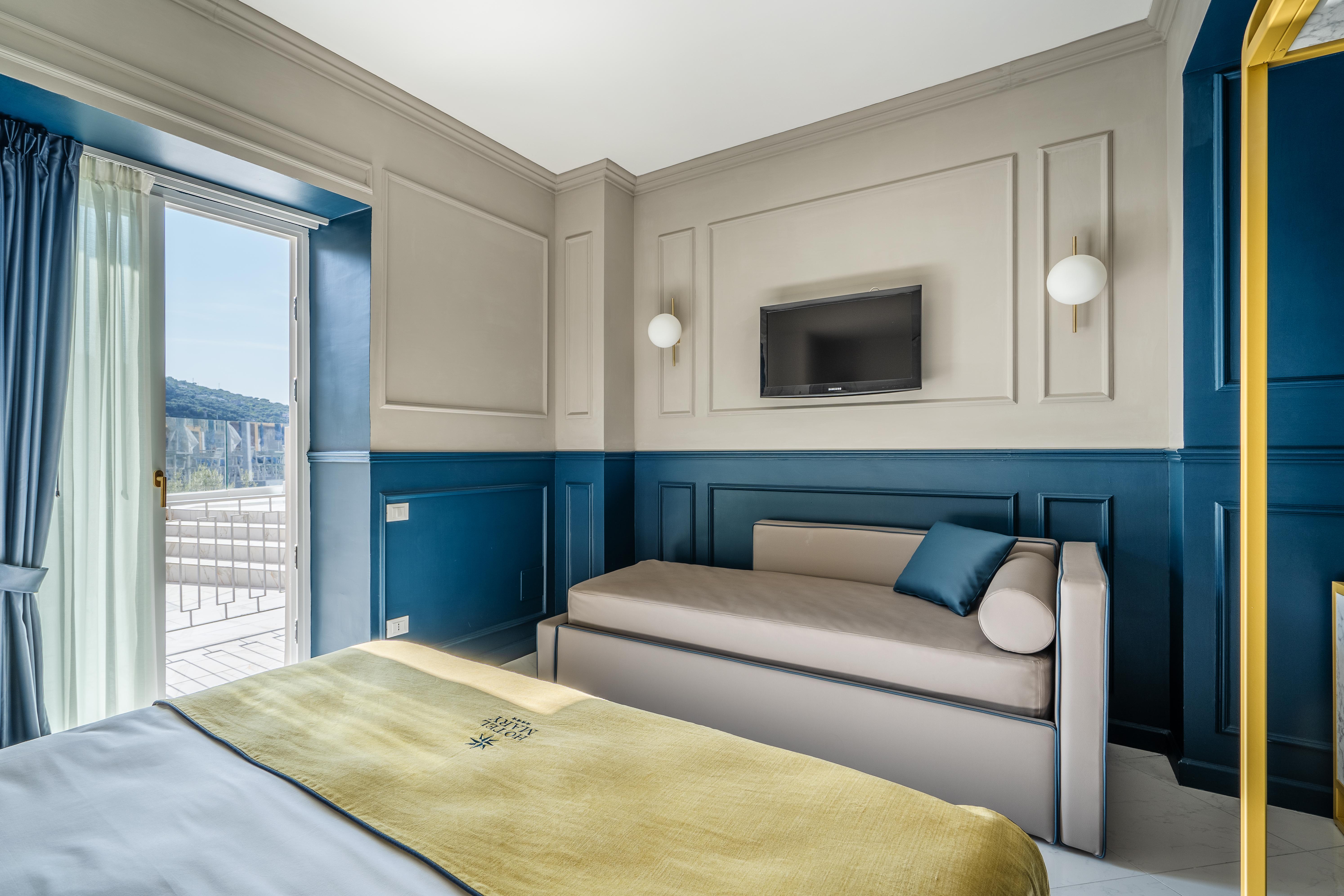Hotel Mary Вико Екуензе Екстериор снимка